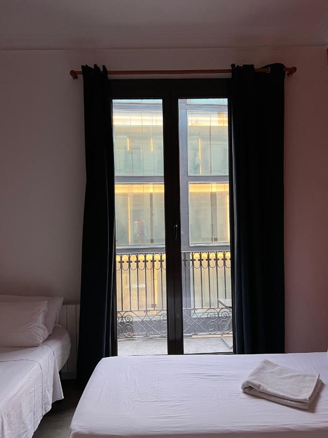 Pension Arosa Barcelona Exteriér fotografie