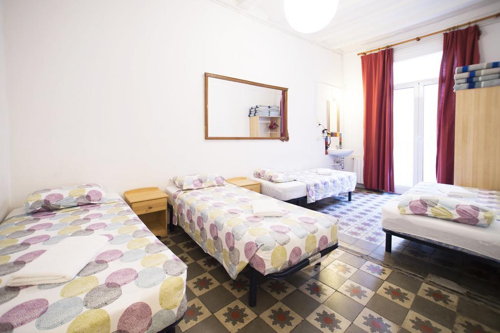 Pension Arosa Barcelona Exteriér fotografie