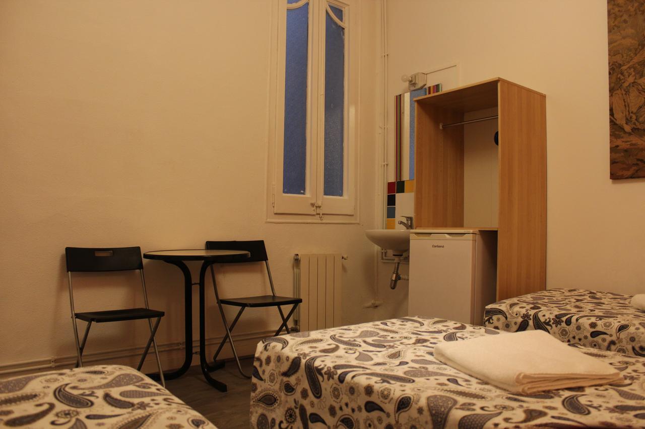 Pension Arosa Barcelona Pokoj fotografie
